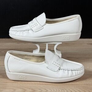 SAS Savvy Shoes Womens Size 7 White Leather Loafers Classic Slip On Made USA
